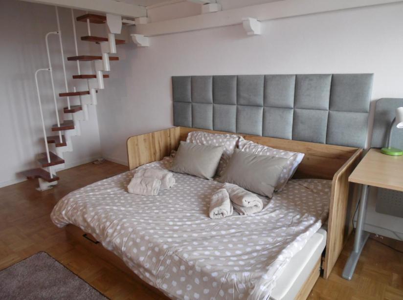 Mezzanine Appartment Wrocław Kültér fotó